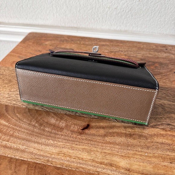 LEATHER INSIDE & OUT Black Red Green Colorblock Epsom 22 KL Pochette Bag S16 - Picture 9 of 13